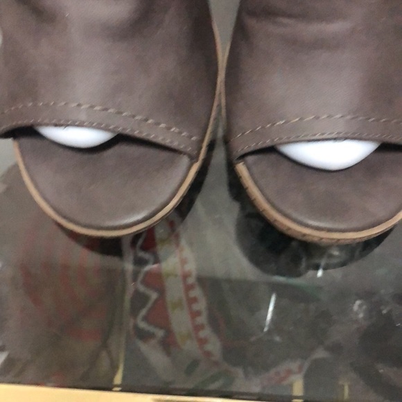 Doles vita open toe chunky heeled open back bootie - Picture 3 of 10